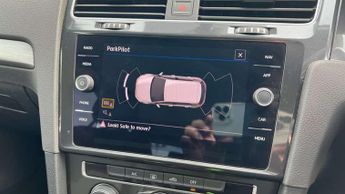 Volkswagen Golf 1.6 TDI SE [Nav] 5dr
