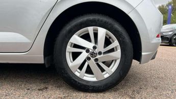 Volkswagen Polo 1.0 Life 5dr