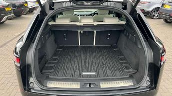 Land Rover Range Rover Velar 2.0 P250 R-Dynamic SE 5dr Auto