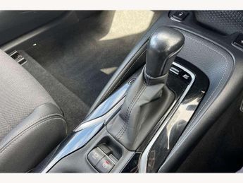 Toyota Corolla 1.8 VVT-i Hybrid Design 5dr CVT
