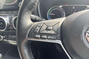 Nissan Juke 1.6 Hybrid Tekna 5dr Auto