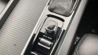 Volvo XC60 2.0 T4 190 Edition 5dr Geartronic
