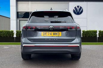 Volkswagen Tiguan 2.0 TDI Elegance 5dr DSG