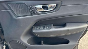 Volvo XC60 2.0 T8 390 Hybrid Inscription Pro 5dr AWD G tronic