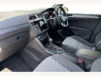 Volkswagen Tiguan 2.0 TDi 150 4Motion R-Line 5dr DSG