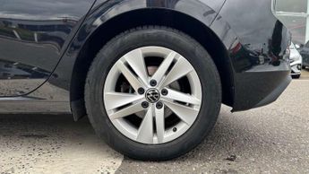Volkswagen Golf 1.5 eTSI 150 Life 5dr DSG