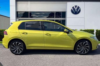 Volkswagen Golf 1.5 TSI 150 Life 5dr