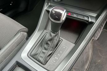 Audi Q3 35 TFSI S Line 5dr S Tronic
