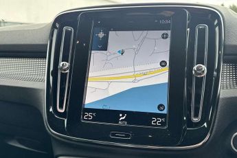 Volvo XC40 1.5 T3 [163] R DESIGN 5dr Geartronic