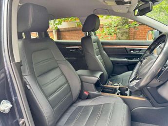 Honda CR-V 2.0 i-MMD Hybrid SR 5dr eCVT