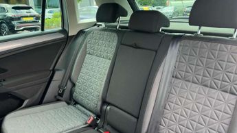 Volkswagen Tiguan 2.0 TDI Life 5dr DSG
