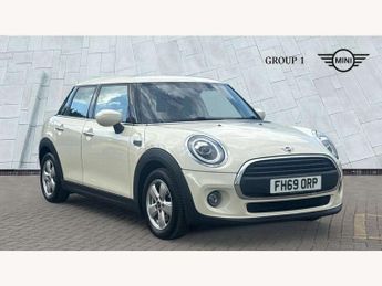 MINI Hatch 1.5 One Classic II 5dr [Comfort/Nav Pack]