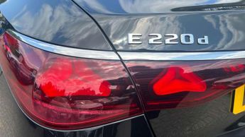 Mercedes-Benz E-Class E220d AMG Line Advanced 4dr 9G-Tronic