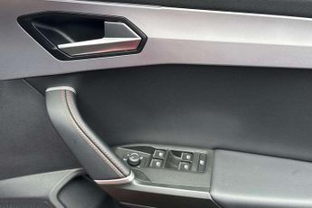 SEAT Leon 1.5 eTSI 150 FR Sport 5dr DSG