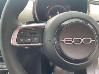 Fiat 600 1.2 Hybrid 48V 136 5dr eDCT-6