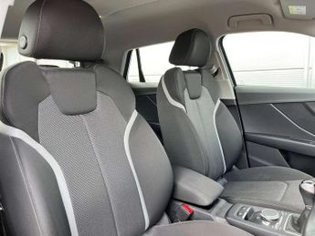 Audi Q2 30 TFSI Sport 5dr