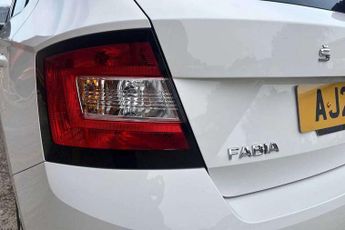 Skoda Fabia 1.0 TSI SE 5dr DSG