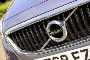 Volvo V40 Cross Country T3 [152] Cross Country Pro 5dr Geartronic