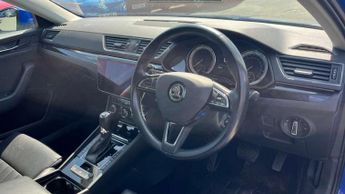 Skoda Superb Estate 2.0 TDI CR 190 Laurin + Klement 4X4 5dr DSG [7 Sp]