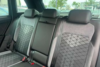 Volkswagen Tiguan 1.4 TSI eHybrid R-Line 5dr DSG