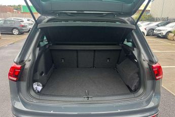 Volkswagen Tiguan 1.4 TSI eHybrid R-Line 5dr DSG