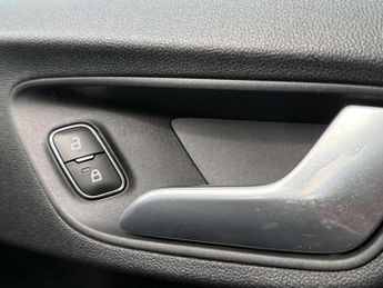 Ford Puma 1.0 EcoBoost Hybrid mHEV ST-Line 5dr