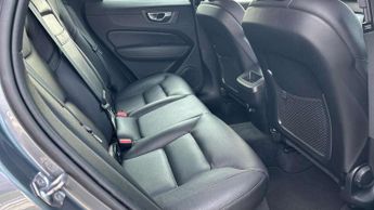 Volvo XC60 2.0 T5 [250] Momentum 5dr AWD Geartronic