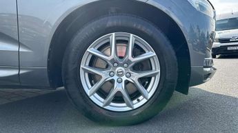 Volvo XC60 2.0 T5 [250] Momentum 5dr AWD Geartronic