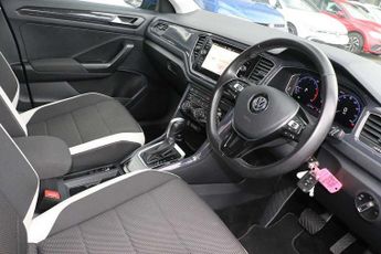 Volkswagen T-Roc 1.5 TSI EVO SEL 5dr DSG