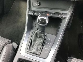 Audi Q3 40 TFSI Quattro S Line 5dr S Tronic