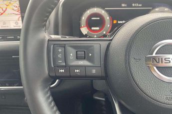 Nissan Qashqai 1.3 DiG-T MH Premiere Edition 5dr