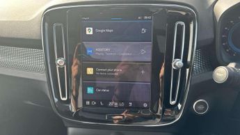 Volvo XC40 2.0 B3P Ultimate Dark 5dr Auto