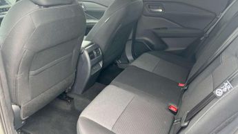 Nissan Qashqai 1.3 DiG-T MH 158 N-Connecta 5dr Xtronic