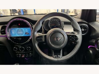 MINI Hatchback 5dr 1.5 Cooper Exclusive 5dr Auto