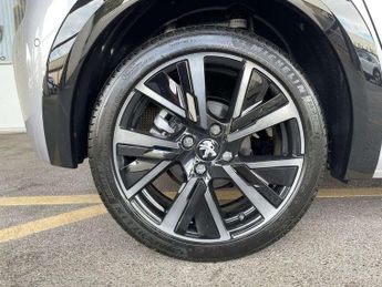 Peugeot 208 1.2 PureTech 130 GT Premium 5dr EAT8