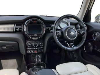 MINI Hatchback 5dr 1.5 Cooper Exclusive II 5dr Auto