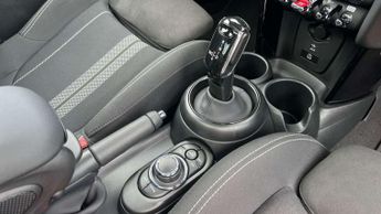 MINI Hatchback 1.5 Cooper Sport Premium 3dr Auto