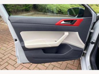 Volkswagen Polo 1.0 TSI 95 Beats 5dr