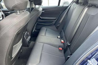 BMW 1 Series 120i [2.0] Sport 5dr [Nav] Step Auto