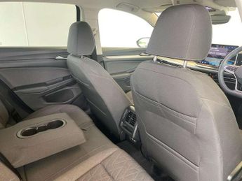 Volkswagen Golf 1.5 TSI Match 5dr