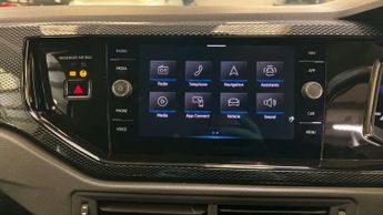 Volkswagen Polo 1.0 TSI Life 5dr DSG