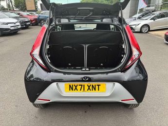 Toyota Aygo 1.0 VVT-i X-Play TSS 5dr x-shift