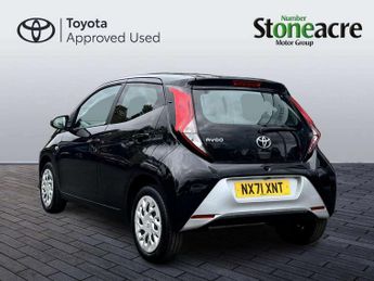 Toyota Aygo 1.0 VVT-i X-Play TSS 5dr x-shift