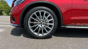 Mercedes-Benz GLC GLC 250 4Matic AMG Line Premium 5dr 9G-Tronic