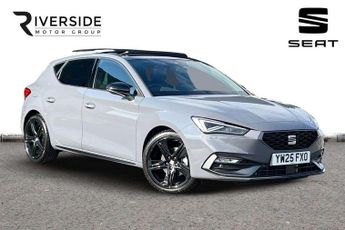 SEAT Leon 1.5 TSI 150 FR Black Edition 5dr [DAP]