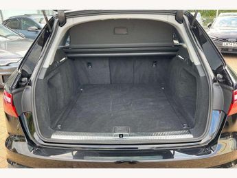 Audi A4 Avant 35 TFSI Technik 5dr S Tronic