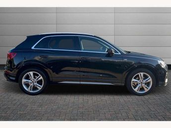 Audi Q3 35 TFSI S Line 5dr S Tronic