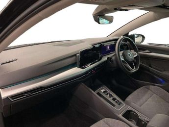 Volkswagen Golf 1.5 eTSI 150 Life 5dr DSG