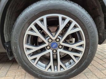 Ford Kuga 1.5 EcoBlue Titanium 5dr