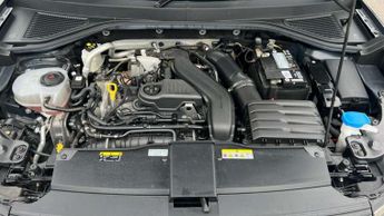 Volkswagen T-Roc 1.5 TSI R-Line 5dr